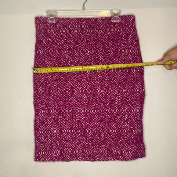Pink & White J.Crew No. 2 Pencil Skirt, Size 10, 50% Wool - Picture 8 of 9
